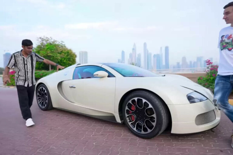 World’s Fastest Car: हवाई जहाज की स्पीड से भागती है ये कार! 2 सेकंड में 100-KM की स्पीड, कीमत जानकर उड़ जाएंगे होश