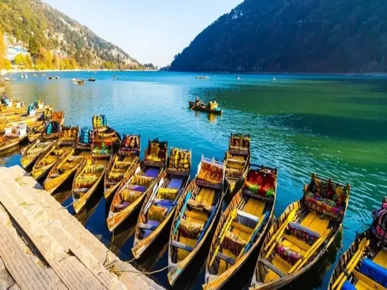 Best Places In Nainital: इस गर्मियों की छुट्टियों में जा रहे हैं नैनीताल, इन जगहों को कर लें मार्क