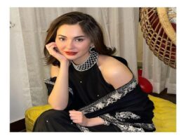 Hania Amir In Western Look
