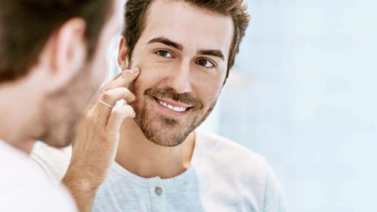 Skin tips care for men: पुरुषों को नहीं करनी चाहिए स्किन केयर से जुड़ी ये गलतियां, नहीं तो त्वचा पर पड़ सकता है भारी नुकसान
