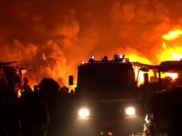 gurugram fire, fire-broke-out-in-the-furniture-warehouse