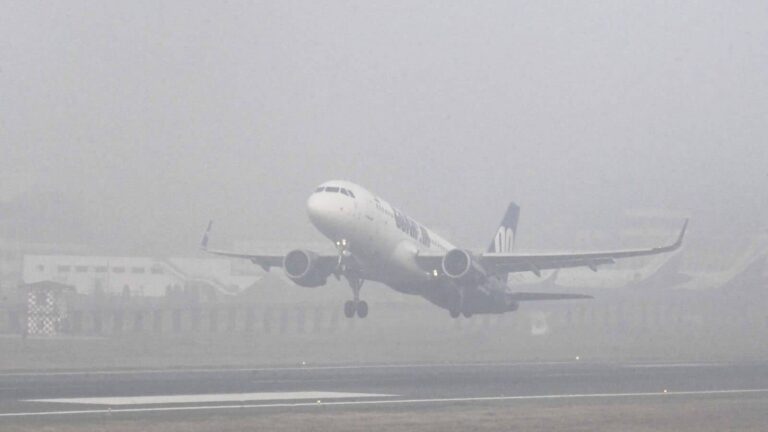 Delhi NCR Fog , IGI Airport Fog, Weather News