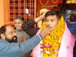 20-year-old-anurag-tiwari-will-reach-ayodhya-from-kanpur-by-running-223-kilometers-in-9-days