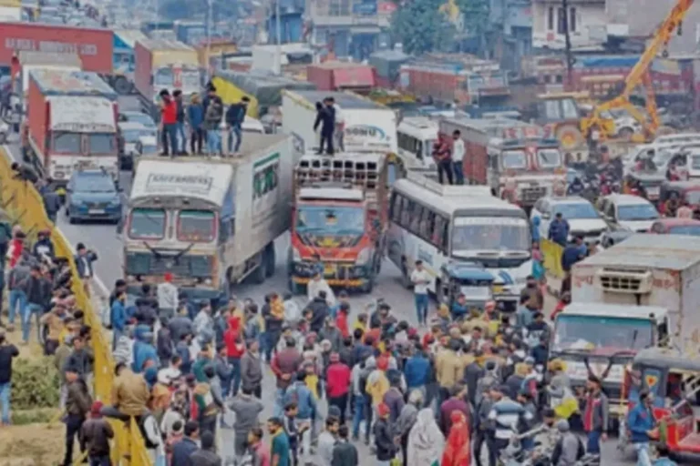 drivers-protest-across-the-country-against-hit-and-run-law