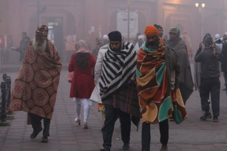 weather-alert-cold-day-warning-in-16-districts-of-up-imd-orange-and-yellow-alert