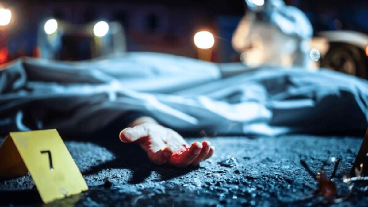 Old man dies after iron net of municipality falls in Shamli