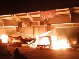 Farrukhabad : Massive fire broke out in Ramnagariya Mela, more than 50 huts reduced to ashes, one dead, many burnt!