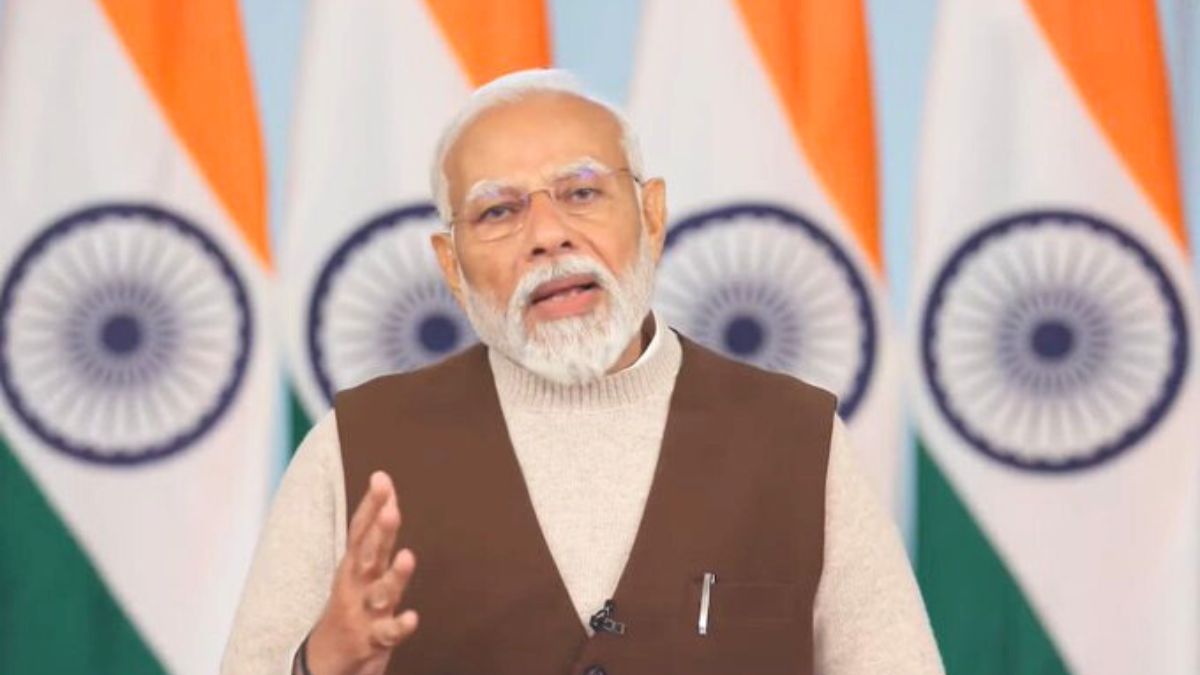 PM Modi announced a reduction in the price of LPG Cylinder by ₹ 100 on International Women's Day 2024