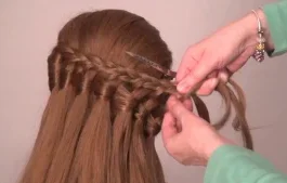 College Hairstyles For Girls