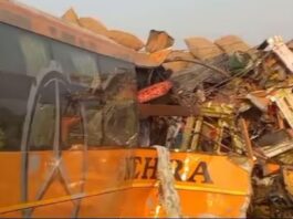 Kannauj Bus Accident: Speeding sleeper bus breaks divider and rams into truck, four killed, 36 injured!