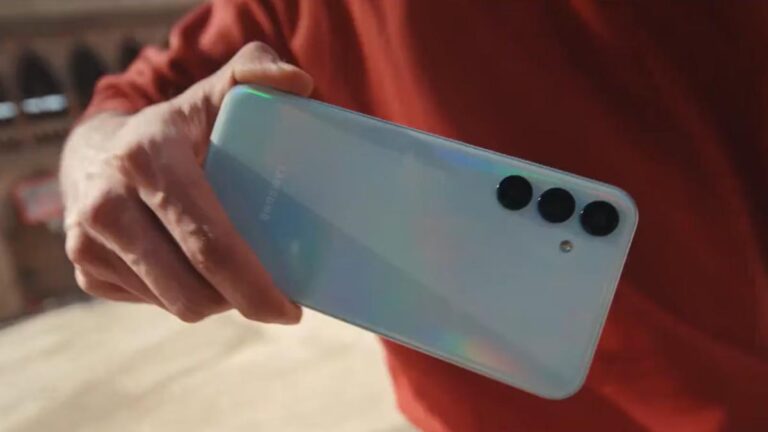 Samsung ने अब एयरटेल के साथ की जुगलबंदी, आपके लिए ले आई सस्ता 5G  फोन