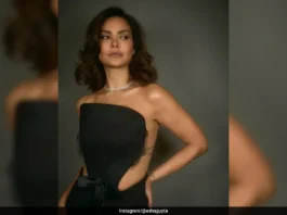 Esha Gupta Made Red Carpet Matte Makeup Look