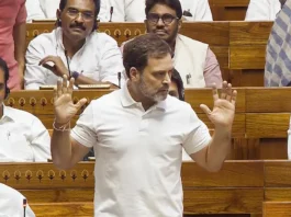 Rahul Gandhi demands special package landslides Wayanad