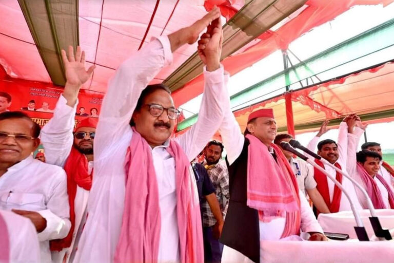 सपा सांसद रामभुआल निषाद के खिलाफ गैर-जमानती वारंट जारी: कोर्ट में हाज़िर न होने पर कार्रवाई