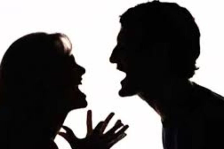 पत्नी से चल रहे झगड़ों से परेशान होकर पति ने की आत्महत्या..जाने पूरा मामला
