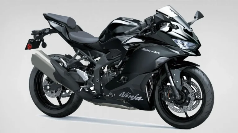 2025 Kawasaki Ninja ZX-4R और  ZX-4RR भारत में लॉन्च, जानिए क्या-क्या है खास!