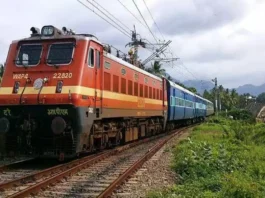 Mumbai Amritsar Express