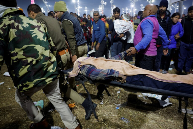 Live Update: महाकुंभ 2025 में मौनी अमावस्या पर बड़ा हादसा, संगम पर भगदड़, घायलों के लिए ग्रीन कॉरिडोर