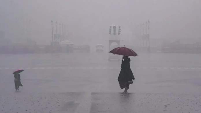 Delhi weather