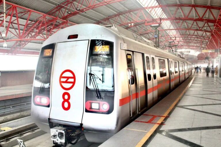 Noida Metro