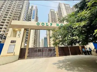 Amrapali_Golf_Homes_1