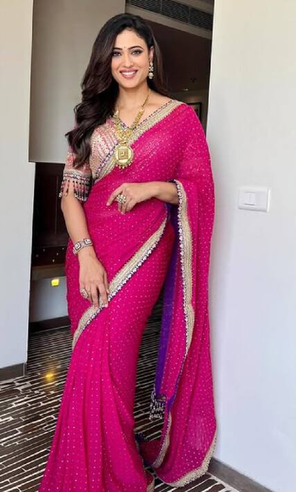 Shweta Tiwari Pink Banarasi Saree