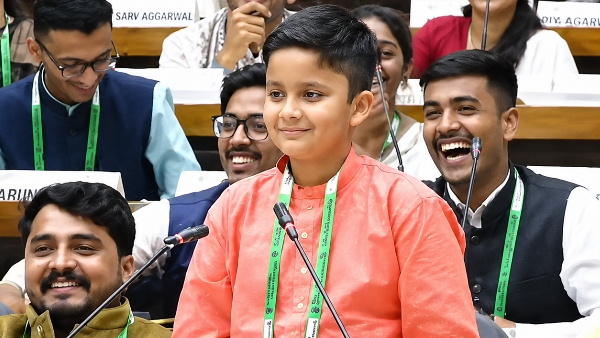 Yuvraj Chaudhary Ravi Kishan Speech