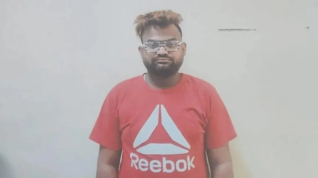 delhi-police-arrested-karachi-pakistan-resident-muhammad-v0-m477cdmzbckh1