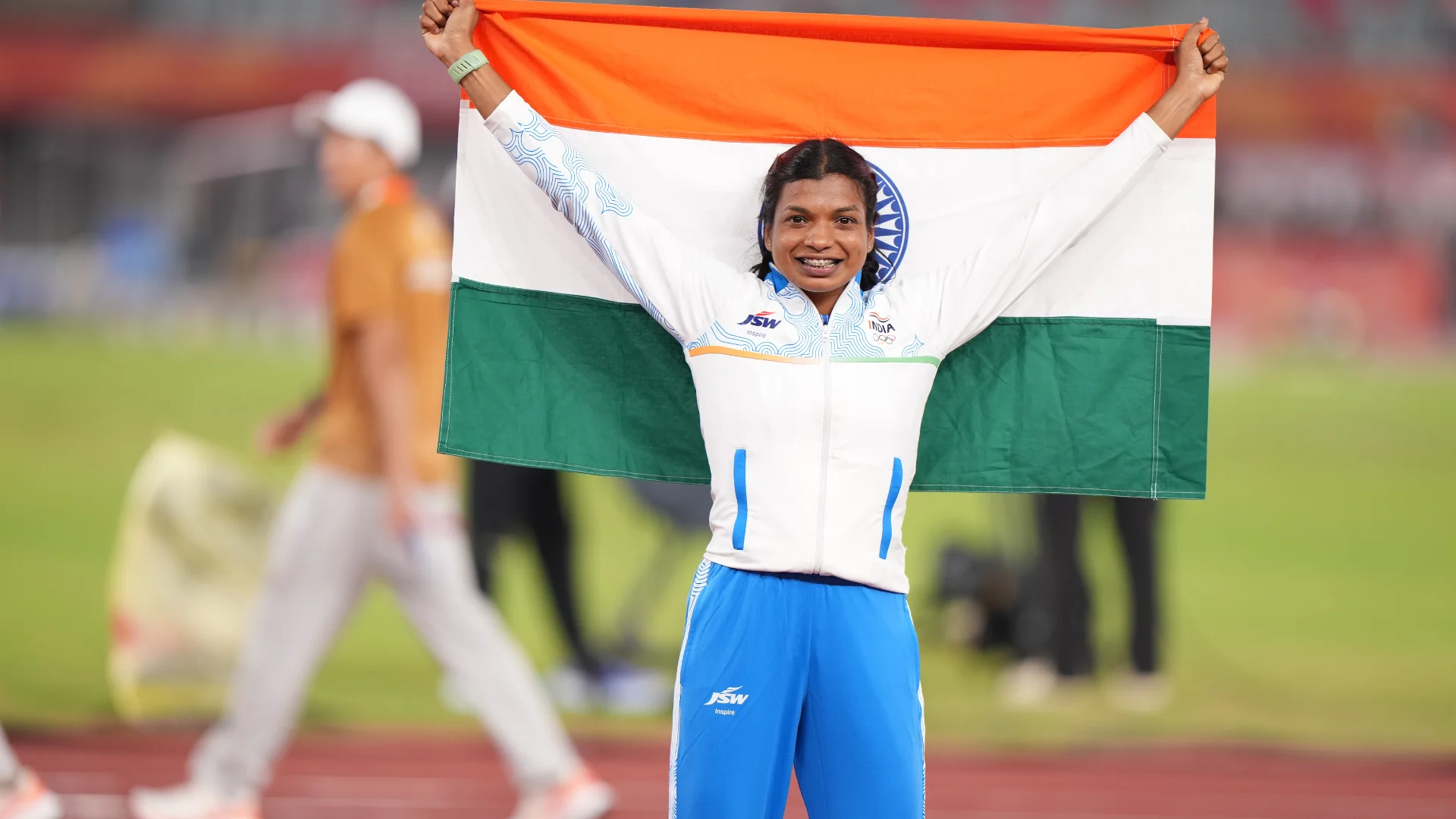 Baranica-Elangovan-Wins-Asian-Games-Pole-Vault-Bronze